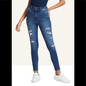 A&F  Super Skinny High-Rise SIMONE Jeans